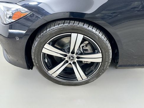 Used 2023 Mercedes-Benz C 300 Sedan image 8