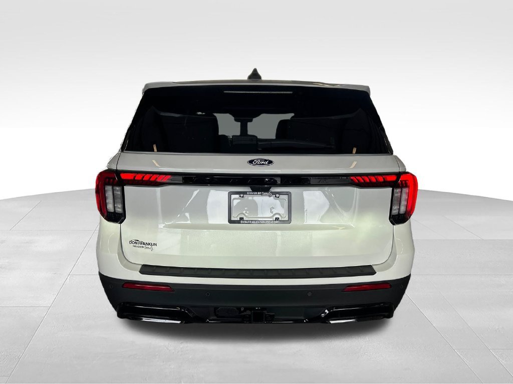 New 2027 Ford Explorer ST-Line w/ Premium Package AWD/4WD image 4