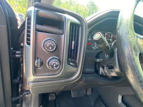 Used 2016 Chevrolet Silverado 1500 LTZ w/ LTZ Plus Package AWD/4WD image 12