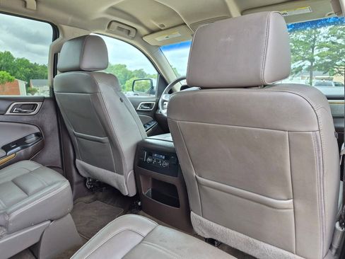 Used 2017 GMC Yukon XL Denali RWD image 39