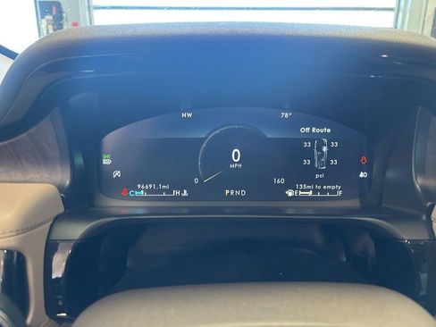 Used 2021 Lincoln Aviator Reserve w/ Elements Package Plus AWD/4WD image 4