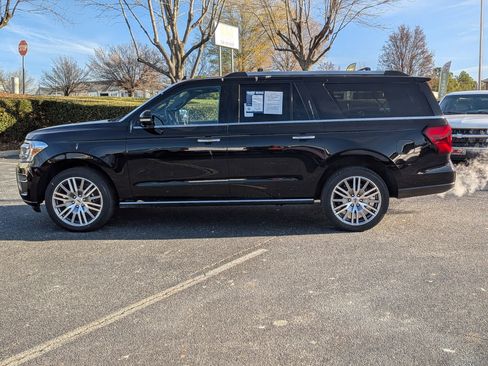 Used 2024 Ford Expedition Max Limited image 6