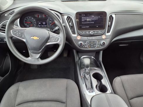 Used 2024 Chevrolet Malibu LT FWD image 11