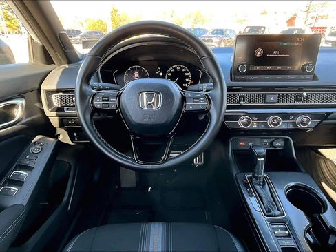 Used 2023 Honda Civic Sport image 5