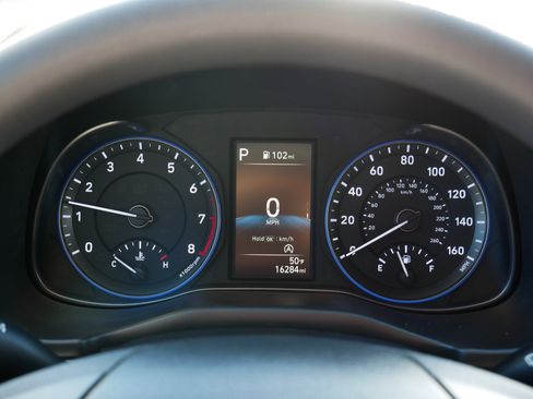 Used 2023 Hyundai Kona SEL image 21