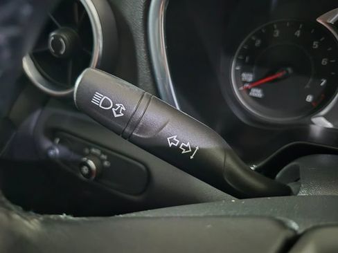 Used 2020 Chevrolet Blazer LT FWD image 21