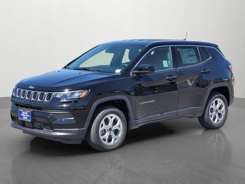 Used 2025 Jeep Compass Sport AWD/4WD image 8