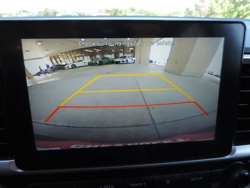 Used 2021 Hyundai Venue SEL FWD image 30