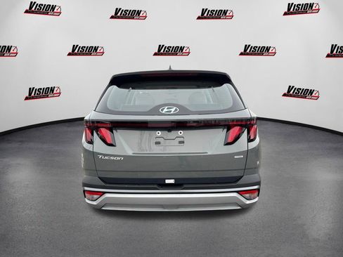 New 2026 Hyundai Tucson SE image 6