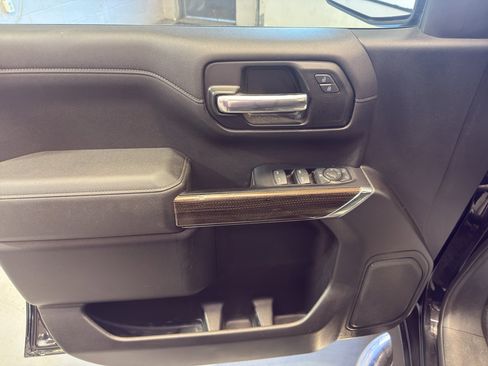 Used 2019 Chevrolet Silverado 1500 LT w/ All-Star Edition image 14