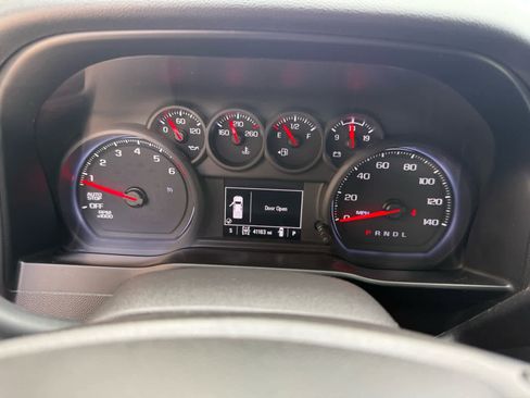 Used 2021 Chevrolet Silverado 1500 Custom AWD/4WD image 3