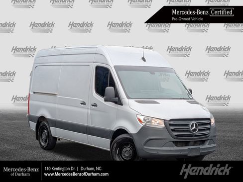 Used 2023 Mercedes-Benz Sprinter 2500 image 1
