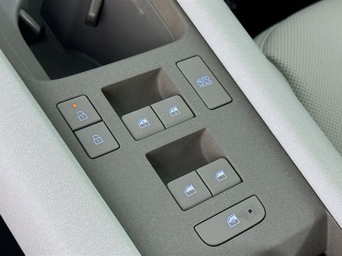 Used 2023 Hyundai Ioniq 6 SEL image 24