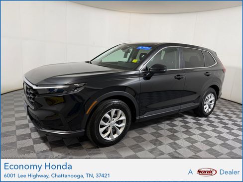 Used 2025 Honda CR-V LX image 1
