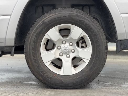 Used 2025 RAM 1500 Big Horn AWD/4WD image 2