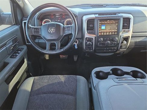 Used 2017 RAM 1500 Big Horn image 12