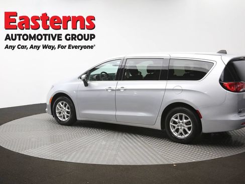 Used 2023 Chrysler Voyager LX FWD image 63