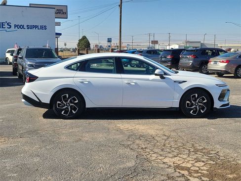Used 2025 Hyundai Sonata SEL image 9