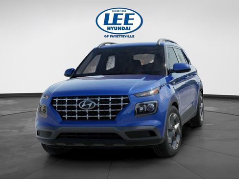 New 2026 Hyundai Venue SEL image 7