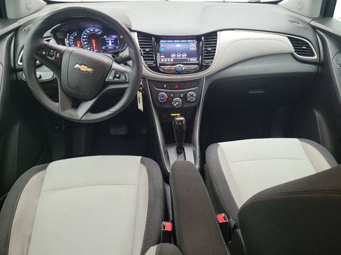 Used 2020 Chevrolet Trax LS w/ Tint and Cruise Package FWD image 22