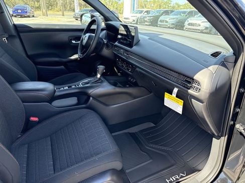 New 2026 Honda HR-V Sport image 18