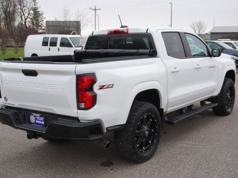 Used 2023 Chevrolet Colorado Z71 w/ Z71 Convenience Package 2 AWD/4WD image 5