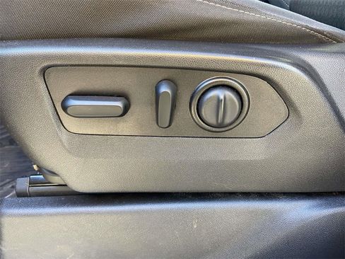 Used 2021 Chevrolet Silverado 1500 LT Trail Boss w/ LPO, Dark Essentials Package image 14