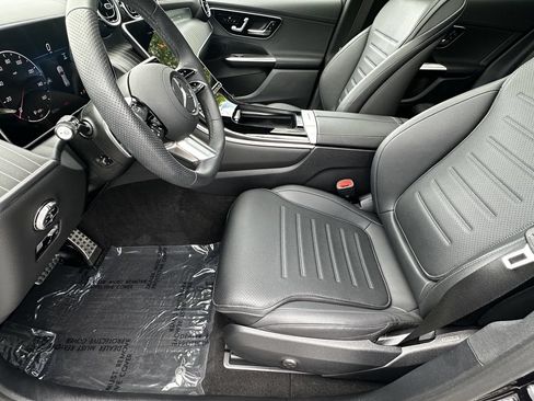 Certified 2026 Mercedes-Benz GLC 300 4MATIC image 10