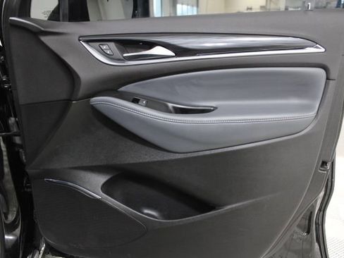 Used 2024 Buick Enclave Essence w/ Experience Buick Package image 27