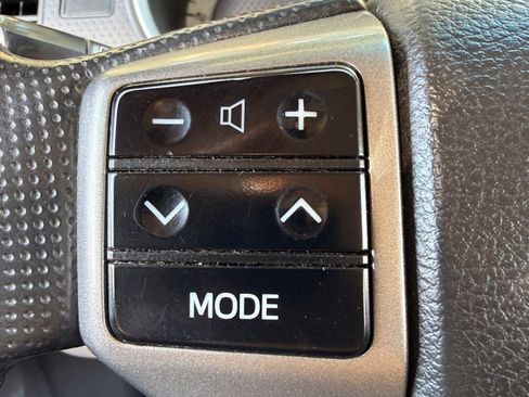 Used 2013 Toyota Tacoma PreRunner w/ SR5 Pkg RWD image 24