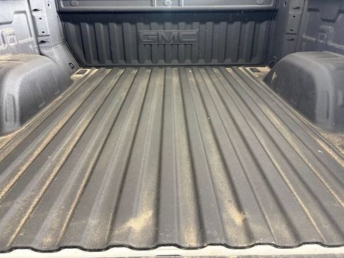 Used 2025 GMC Sierra 1500 AT4 AWD/4WD image 18