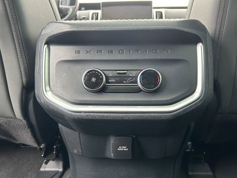 Used 2025 Ford Expedition Max Active image 36