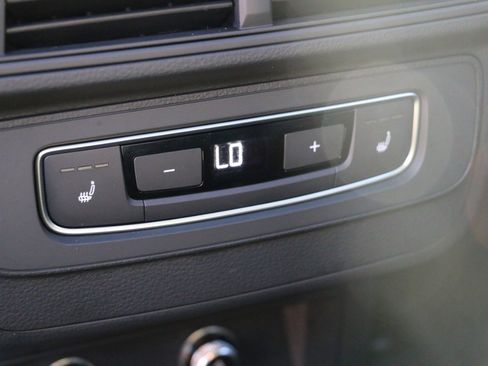 Used 2019 Audi Q7 2.0T Premium Plus w/ Premium Plus Package image 33