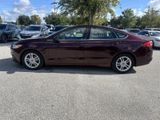 Used 2018 Ford Fusion SE w/ Fusion SE Technology Package image 3
