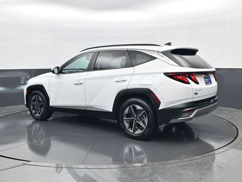Certified 2025 Hyundai Tucson SEL image 7
