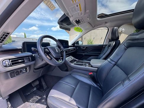 Used 2025 Lincoln Aviator Reserve w/ Jet Appearance Package AWD/4WD image 18