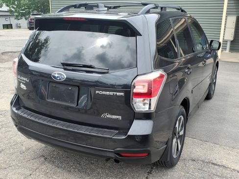 Used 2018 Subaru Forester 2.5i Premium AWD/4WD image 4