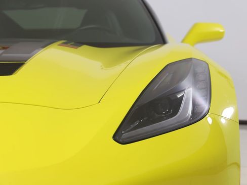 Used 2016 Chevrolet Corvette Stingray Coupe RWD image 71