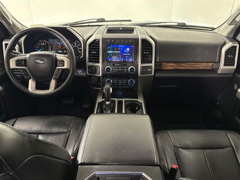 Used 2019 Ford F150 Lariat w/ Equipment Group 502A Luxury AWD/4WD image 32