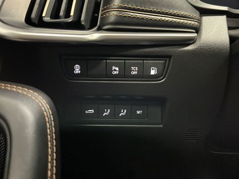 Used 2024 MAZDA CX-90 Plug-In Hybrid w/ Premium Plus AWD/4WD image 31
