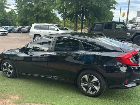 Used 2019 Honda Civic LX image 5