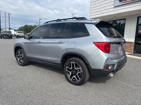 Used 2023 Honda Passport Elite image 6