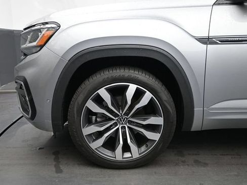 Used 2020 Volkswagen Atlas Cross Sport SEL Premium R-Line AWD/4WD image 9