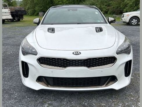 Used 2019 Kia Stinger GT2 AWD/4WD image 1