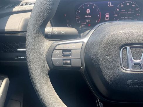 Used 2024 Honda Accord EX image 22