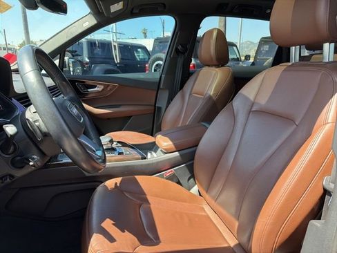 Used 2019 Audi Q7 3.0T Premium Plus w/ Premium Plus Package image 10