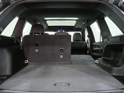 Used 2025 Jeep Grand Cherokee Limited image 27