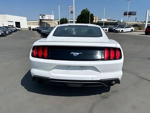 Used 2018 Ford Mustang Premium w/ Equipment Group 201A RWD image 4