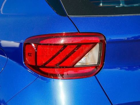 Certified 2024 Hyundai Venue Limited image 10