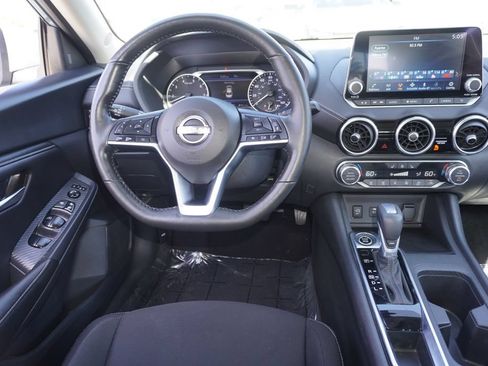 Used 2025 Nissan Sentra SV w/ All-Weather Package FWD image 9